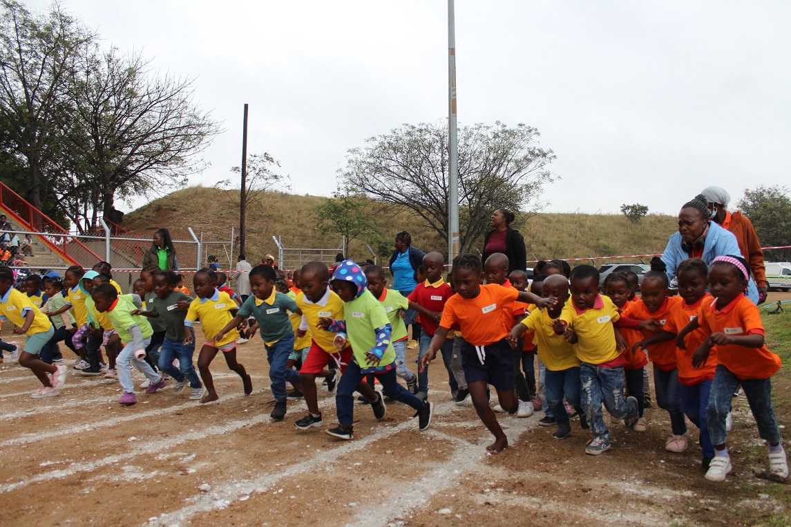 Junior Dipapadi held at Lulekani Stadium in Ba-Phalaborwa in commemorating International Nelson Mandela Day with 500 children from Early Childhood Development Centres participating in different sporting activities. 